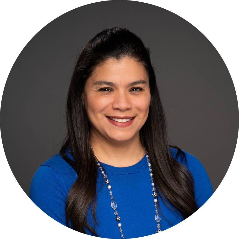 Mayra Amaro-Alvarez smiling for her GVSU headshot